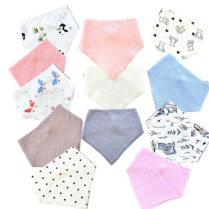 Слюнявчик детский