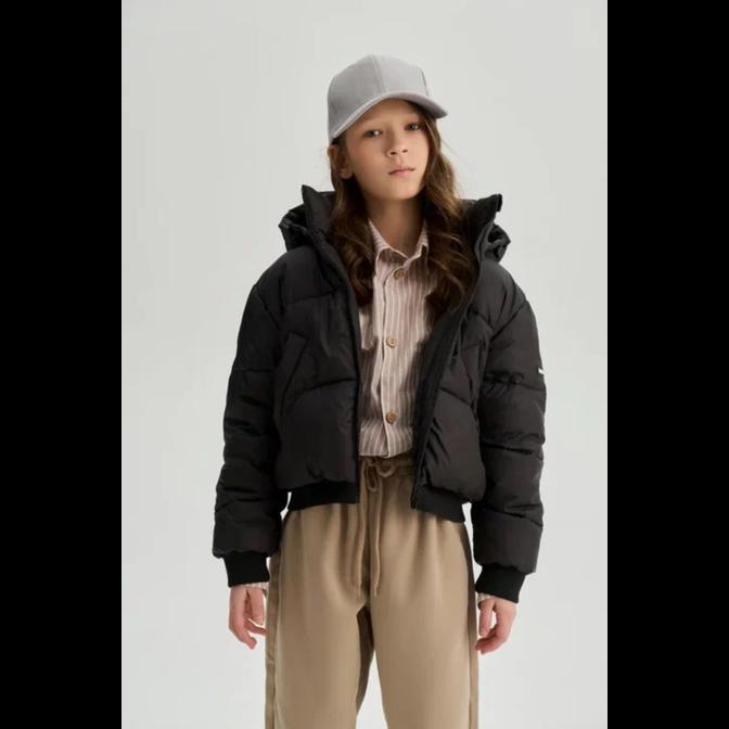 SS2026034 ПУХОВИК КОРГА ЧЁРНЫЙ